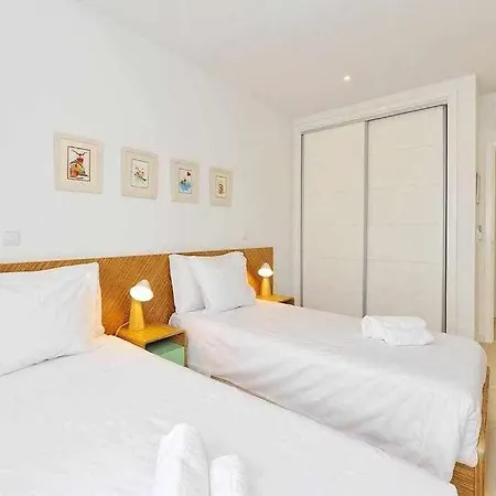 Prestige Sunset Carcavelos - Checkinhome Apartment